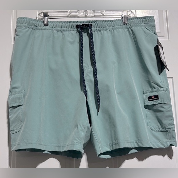 Quicksilver Lined board/swim,elastic drawstring waist,hip pockets,back velcro - Picture 1 of 12